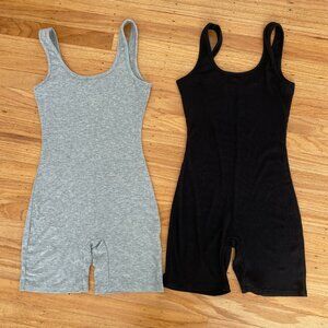 2 ribbed sleeveless rompers - heather gray & black